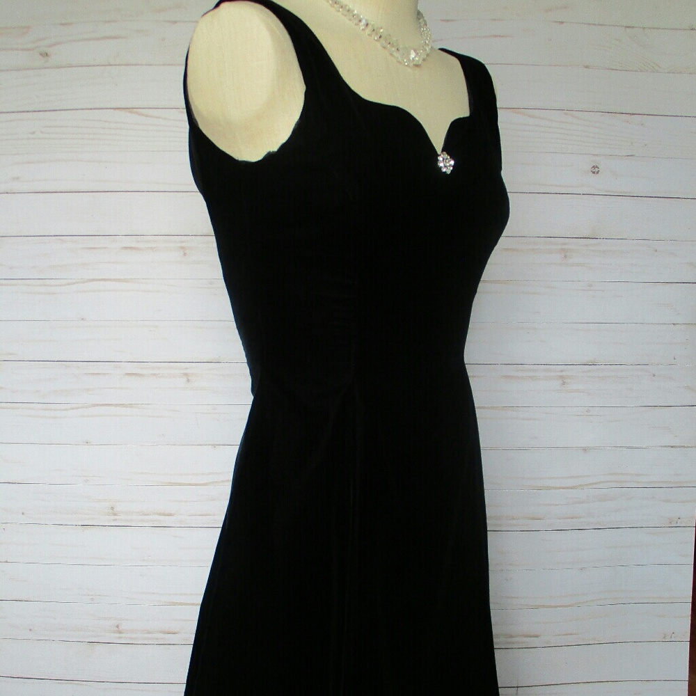 Jessica Mcclintock ♥ Black Velvet Formal Dress